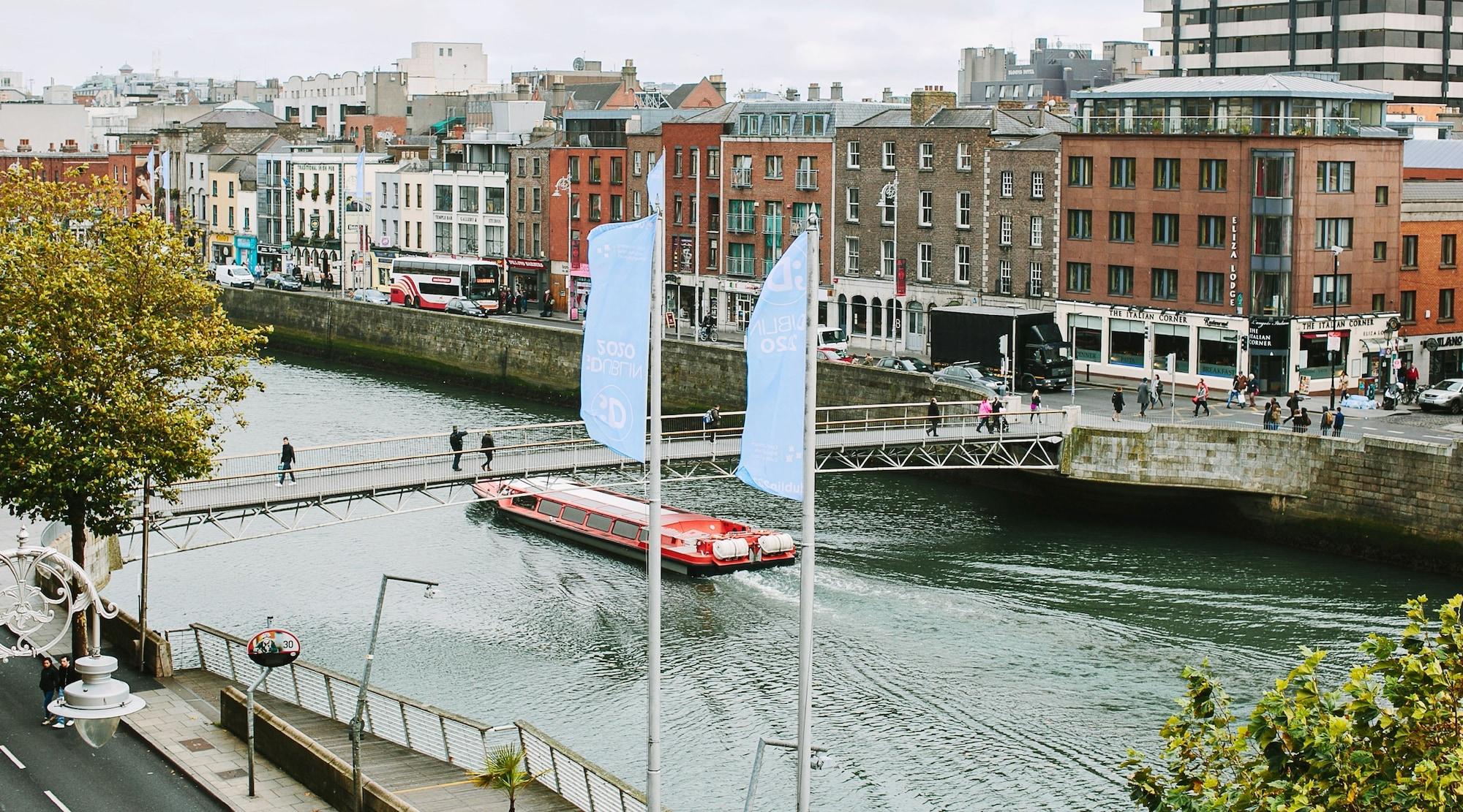 The Morrison Dublin, Curio Collection By Hilton Otel Dış mekan fotoğraf The Liffey in Dublin