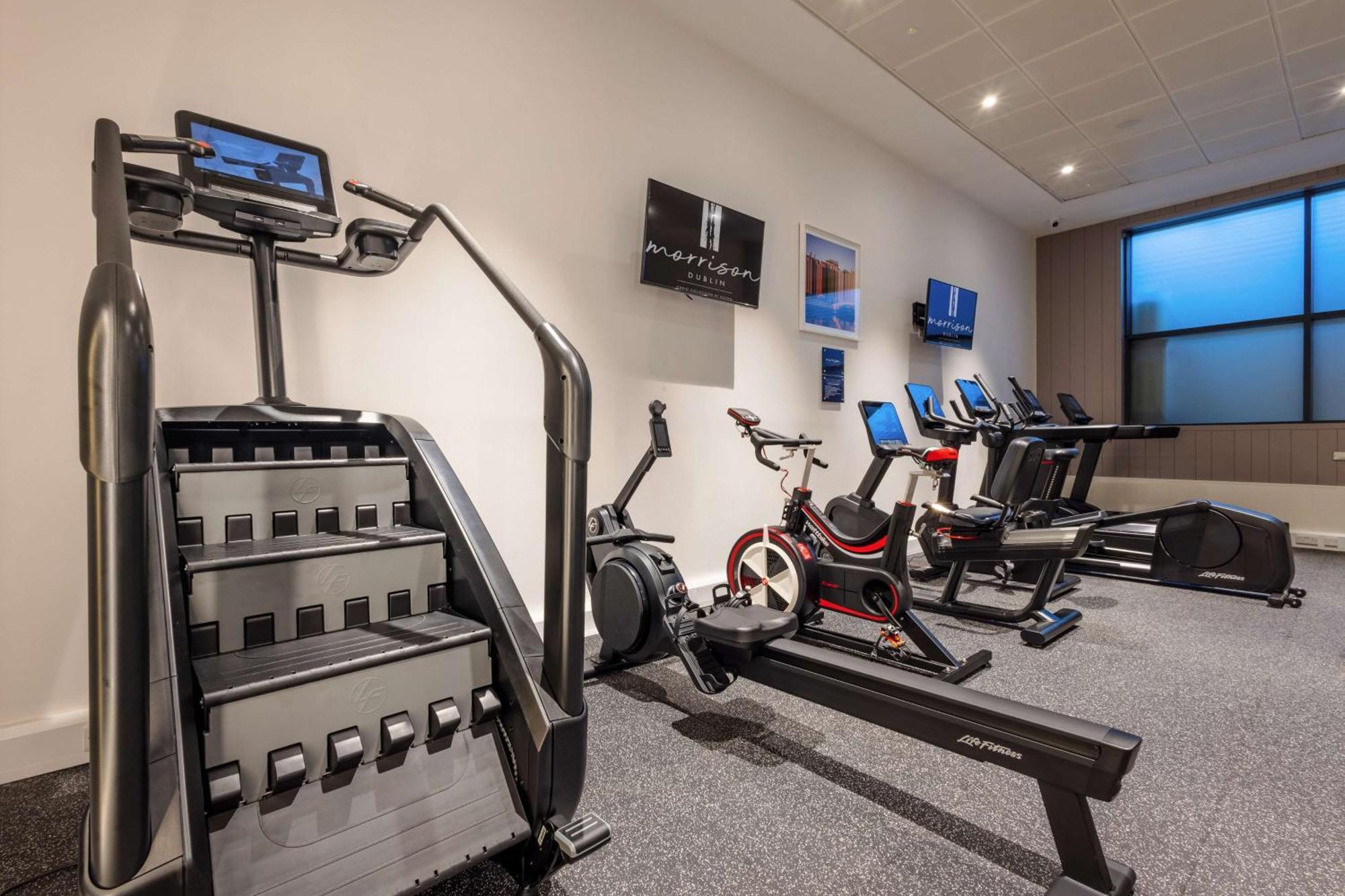 The Morrison Dublin, Curio Collection By Hilton Otel Dış mekan fotoğraf The gym at the hotel